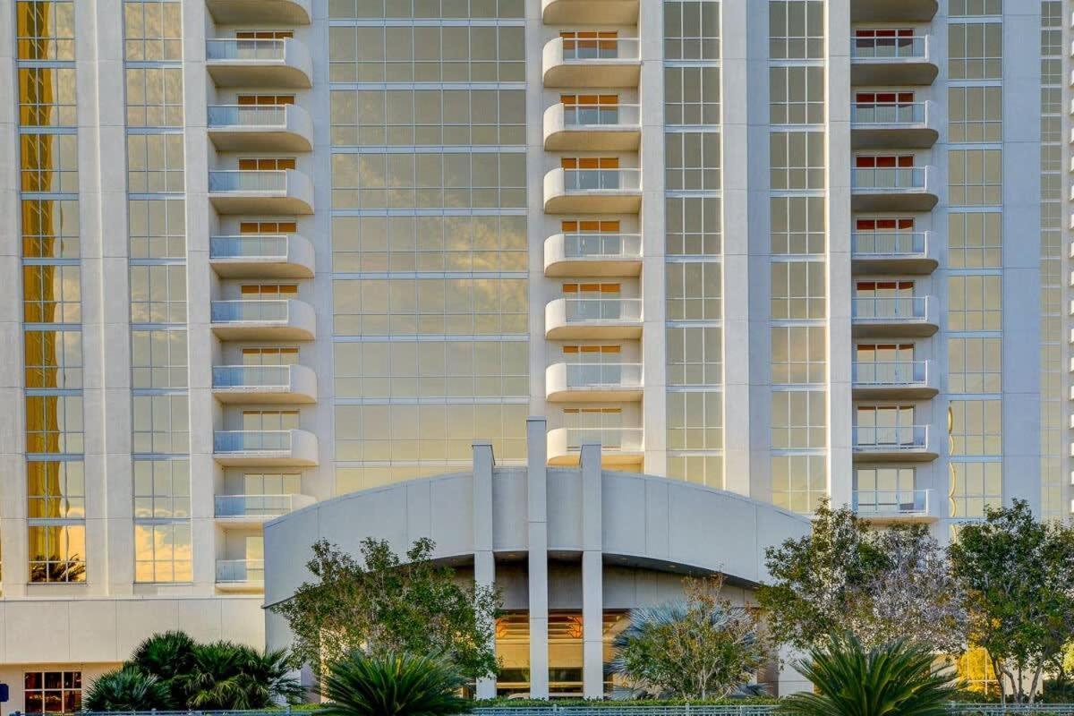 Mgm Signature-24-709 Strip View Jacuzzi Studio لاس فيغاس المظهر الخارجي الصورة