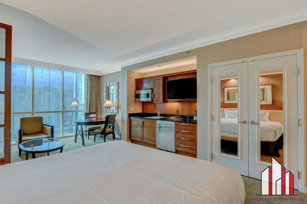Mgm Signature-24-709 Strip View Jacuzzi Studio لاس فيغاس المظهر الخارجي الصورة